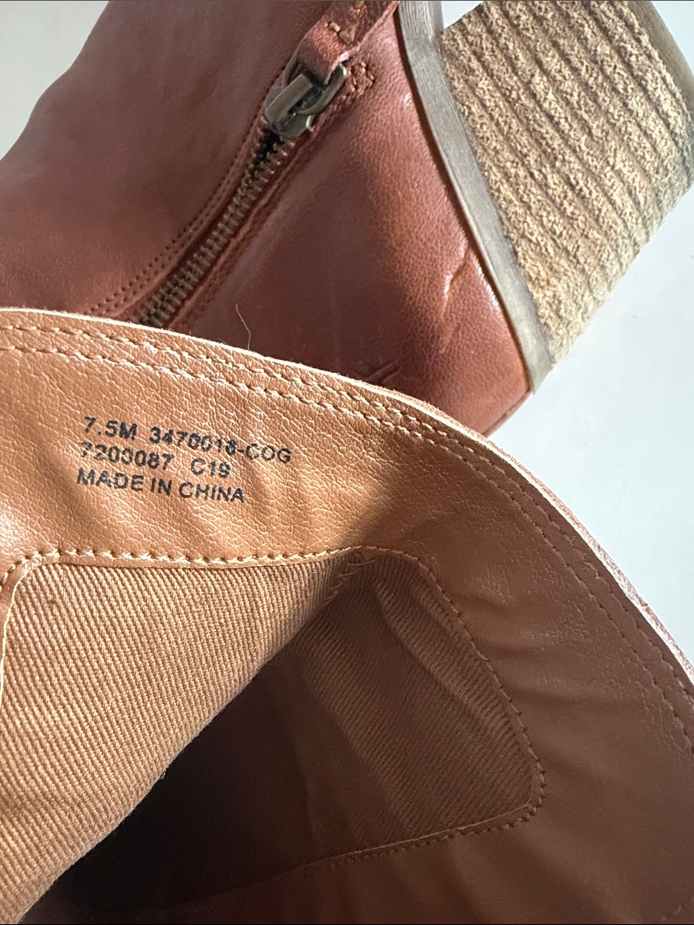 Frye Judith Cognac/Whiskey Brown Double Zip Western Ankle Bootie size 7.5 - Picture 8 of 10